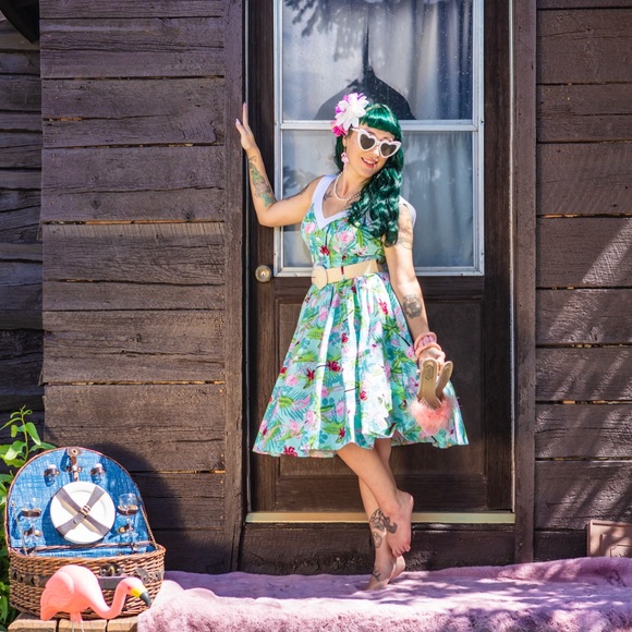 Hell Bunny Vixen Dress Womens XS Flamingo Tropical Fit & Flare V Neck Retro Flaw - Picture 11 of 12